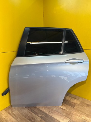 Tür hinten links fahrerseite - hinten,